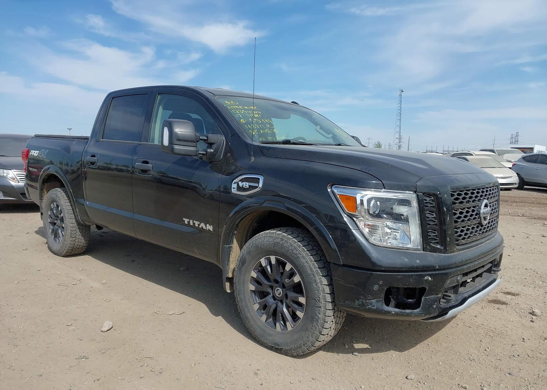 2017 NISSAN TITAN PLATINUM RESERVE