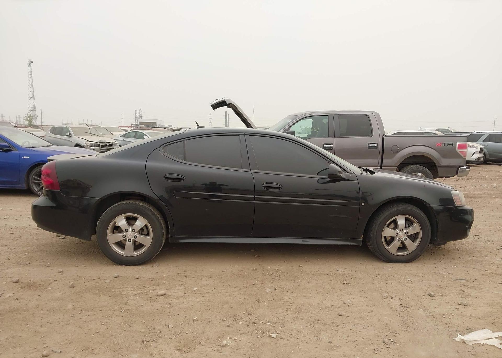 2007 PONTIAC GRAND PRIX
