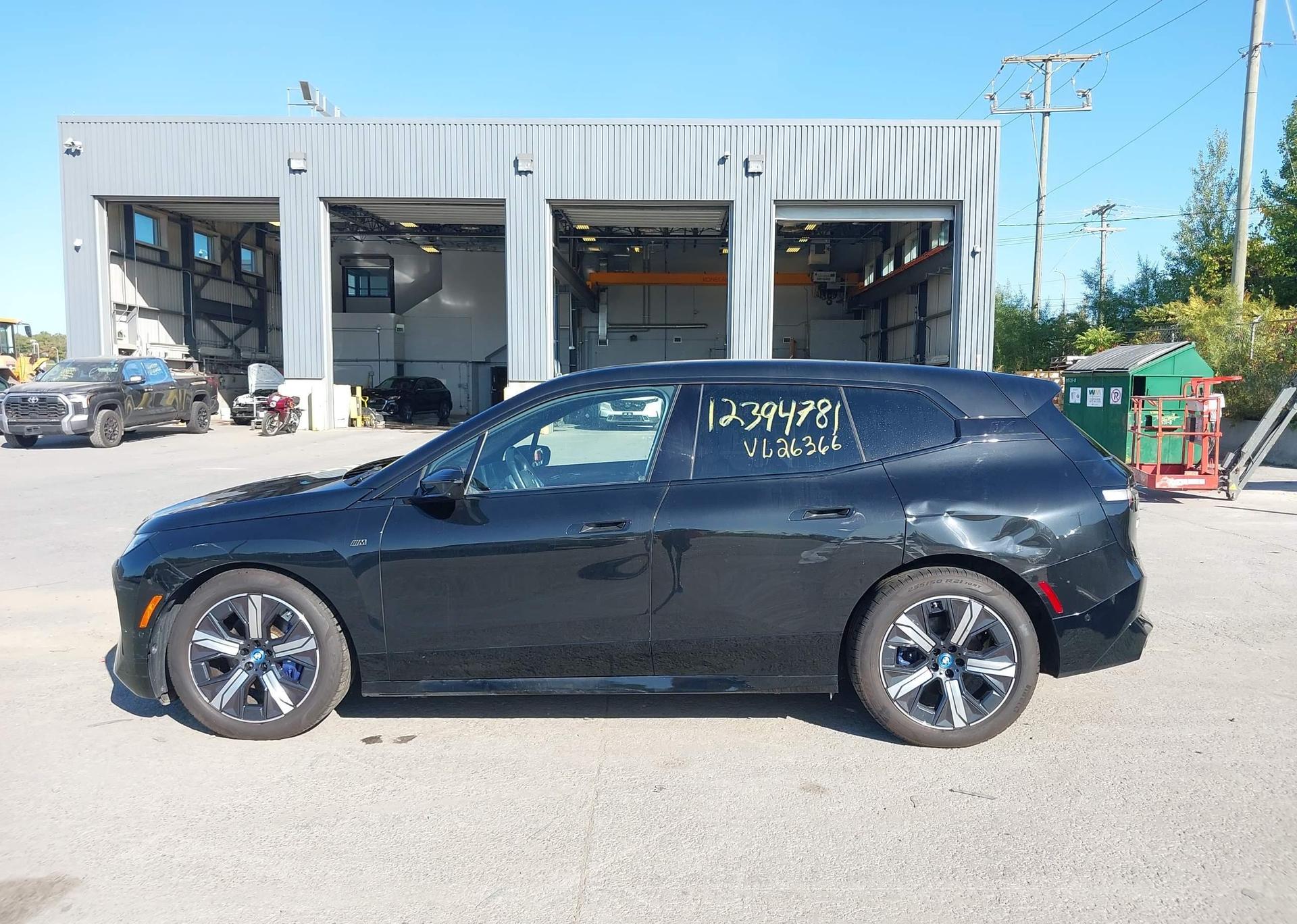 2023 BMW IX M60