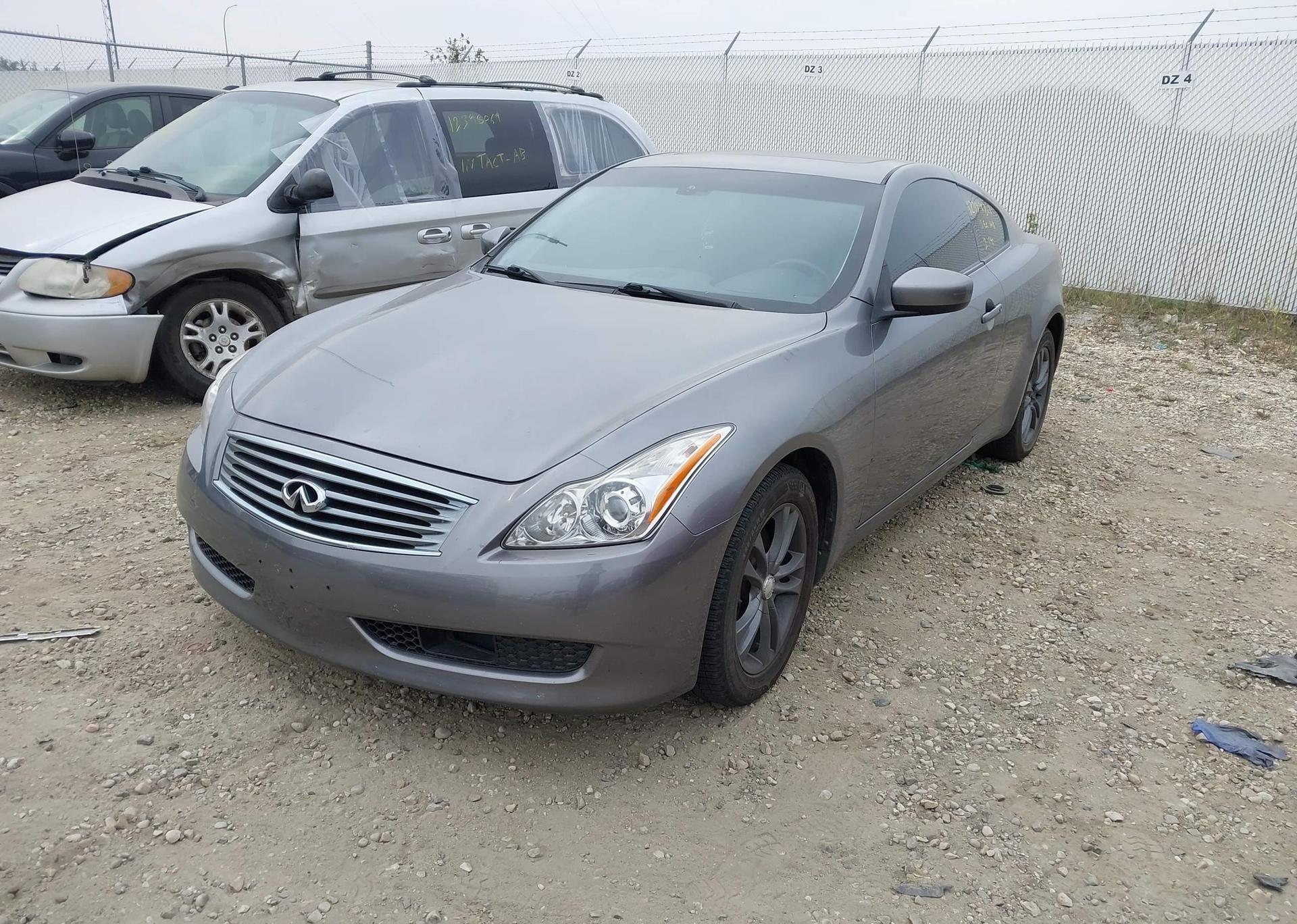 2010 INFINITI G37X
