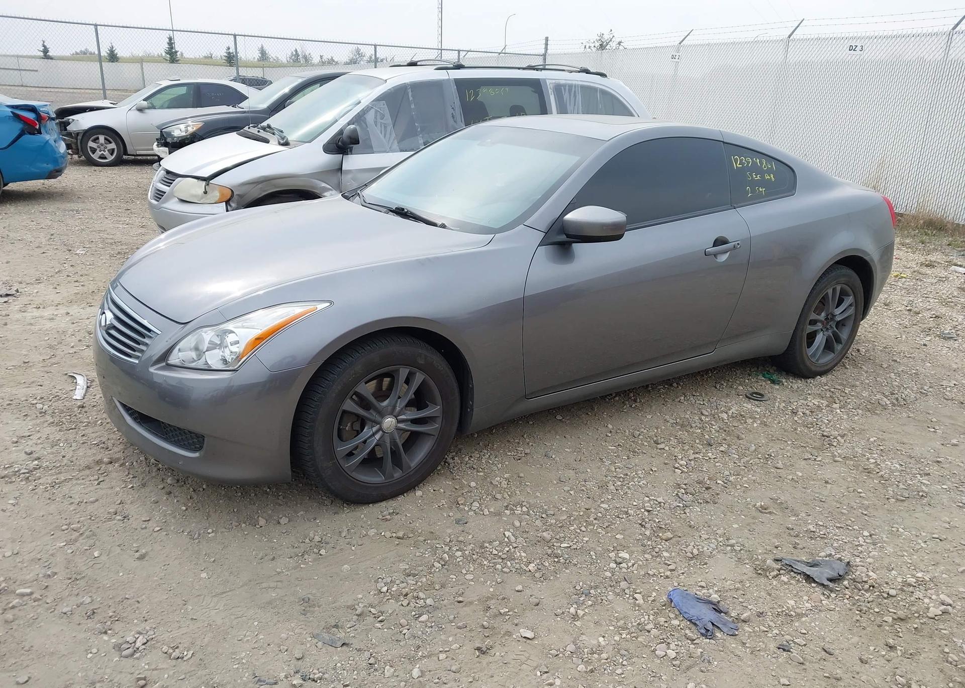 2010 INFINITI G37X
