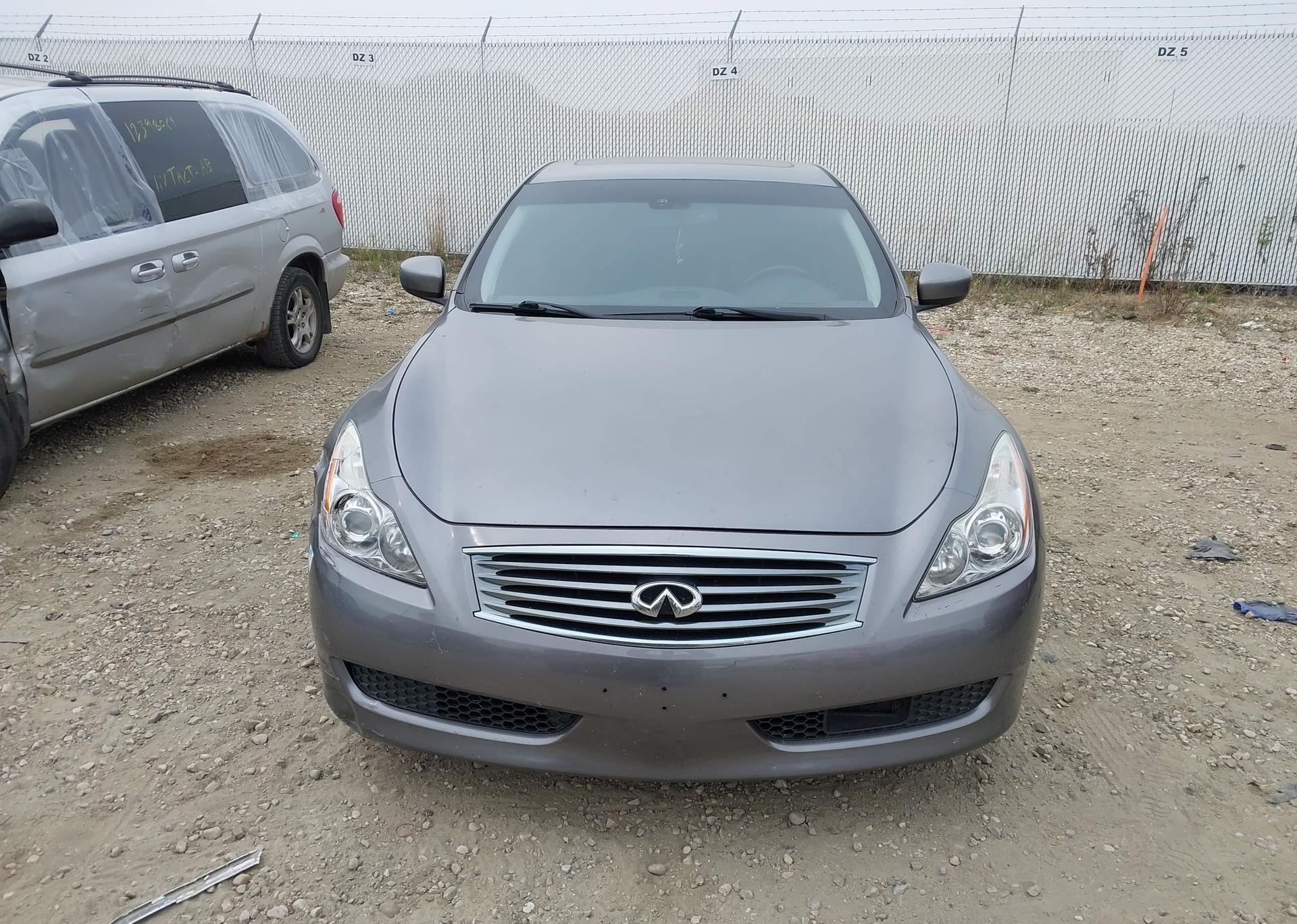 2010 INFINITI G37X