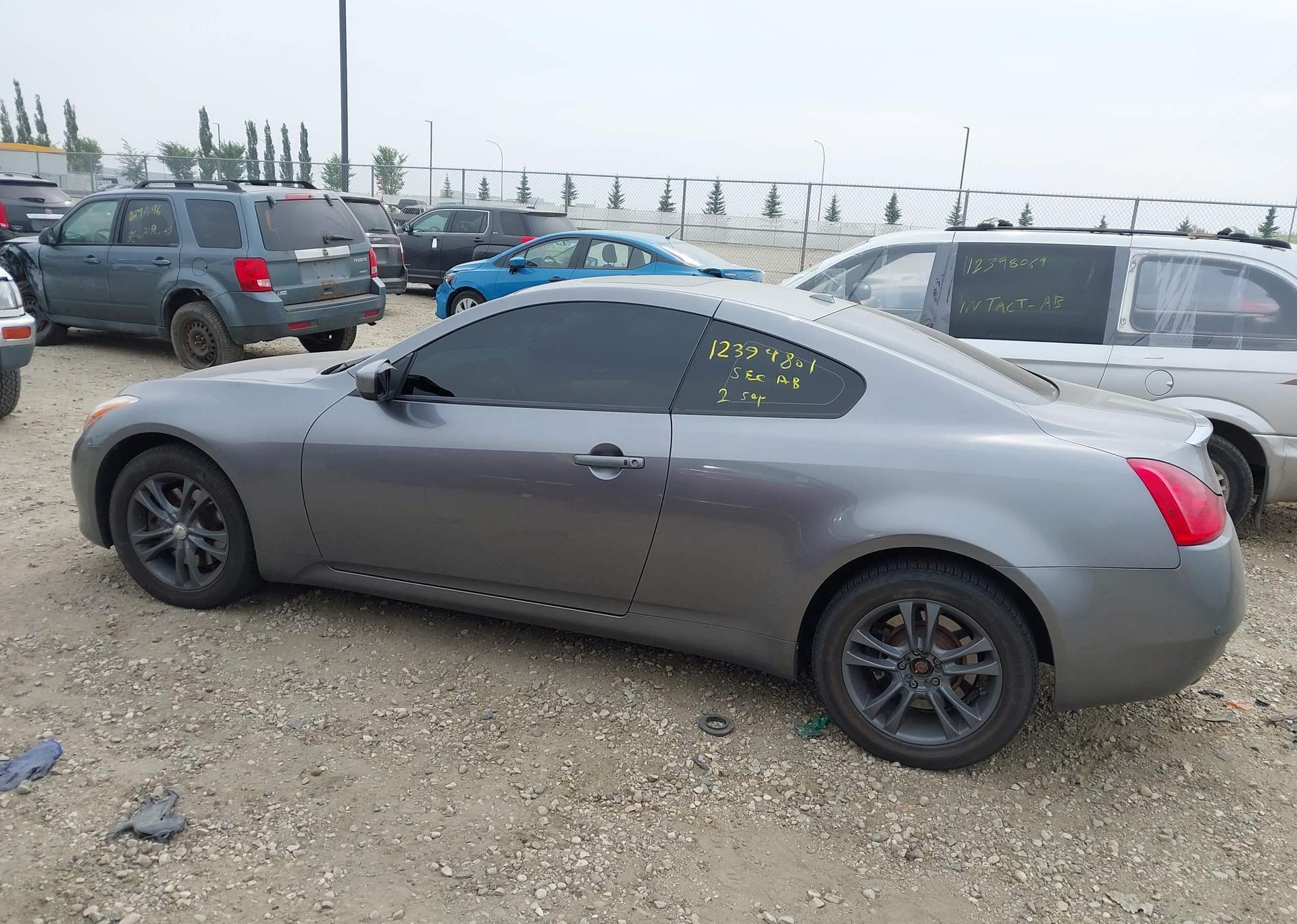2010 INFINITI G37X