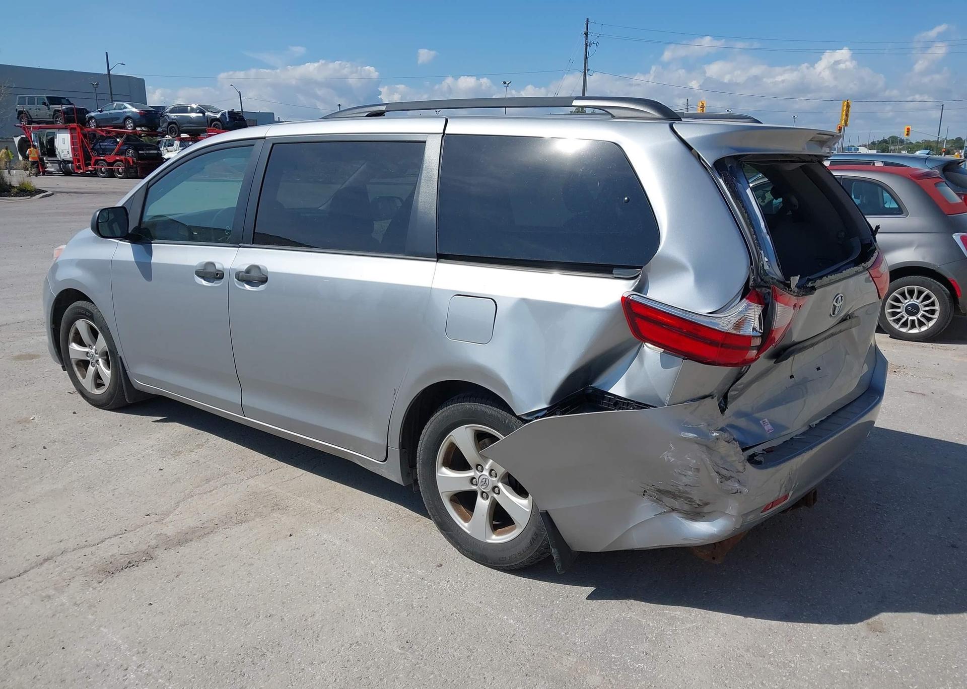 2015 TOYOTA SIENNA 7 PASSENGER