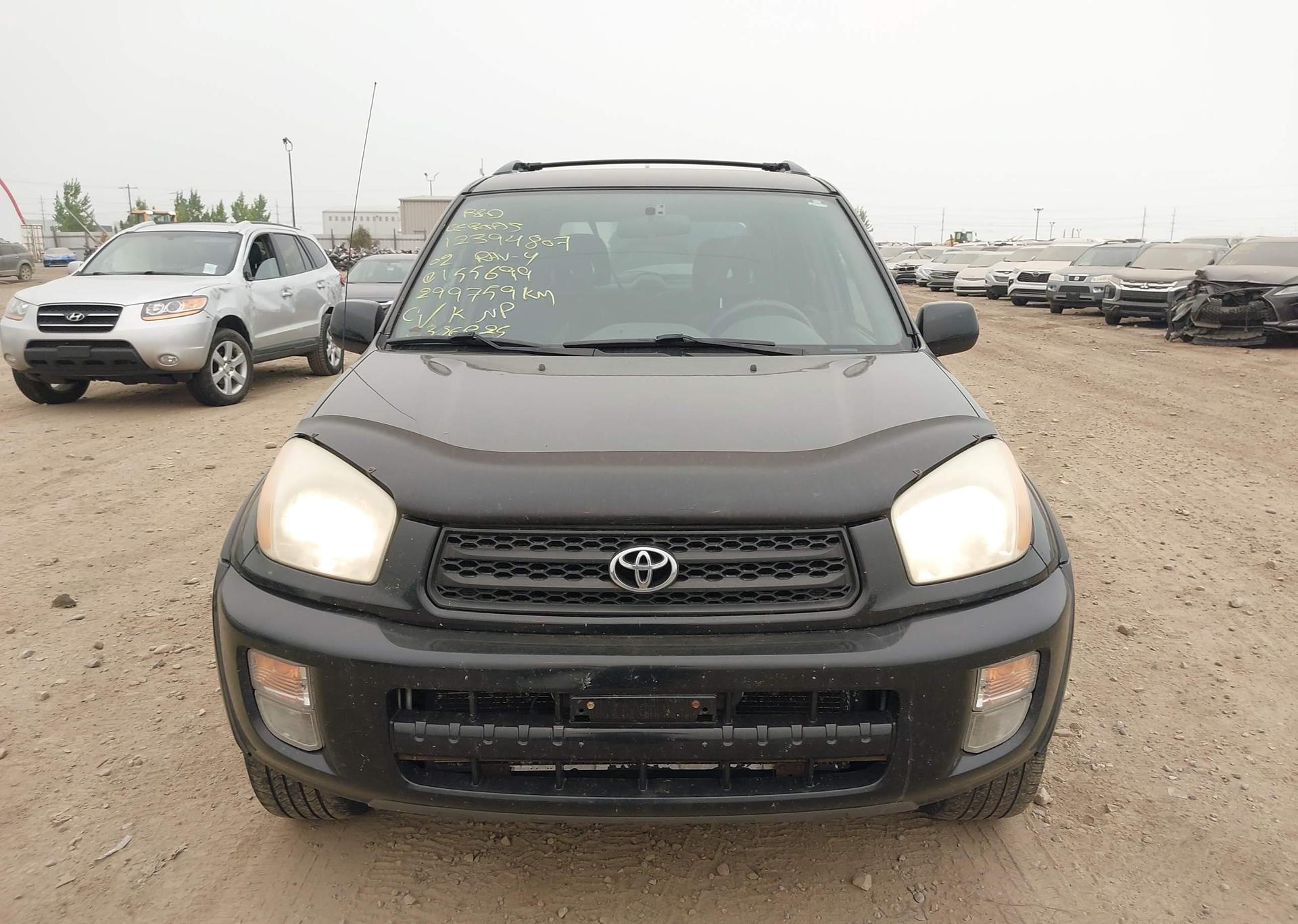 2002 TOYOTA RAV4
