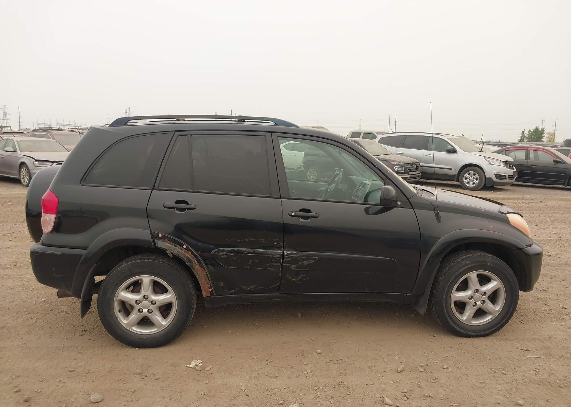 2002 TOYOTA RAV4