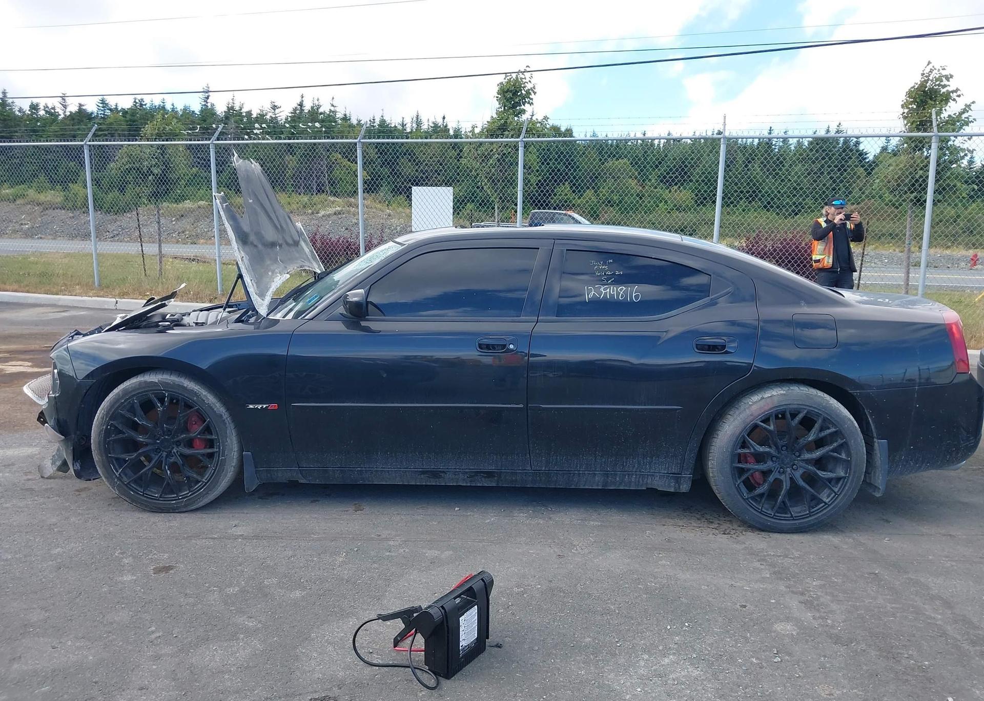 2006 DODGE CHARGER SRT-8
