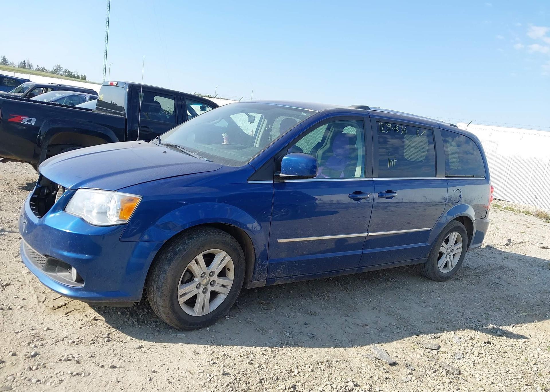 2011 DODGE GRAND CARAVAN CREW