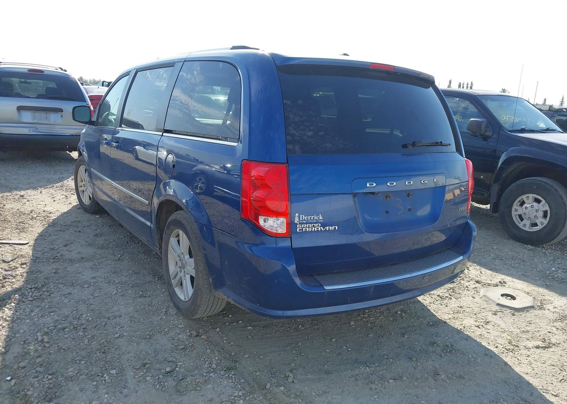 2011 DODGE GRAND CARAVAN CREW