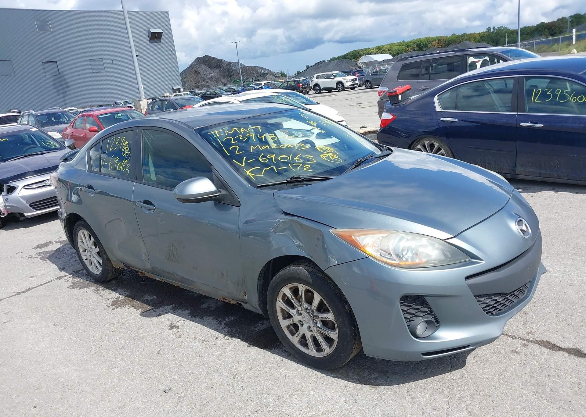 2012 MAZDA MAZDA3