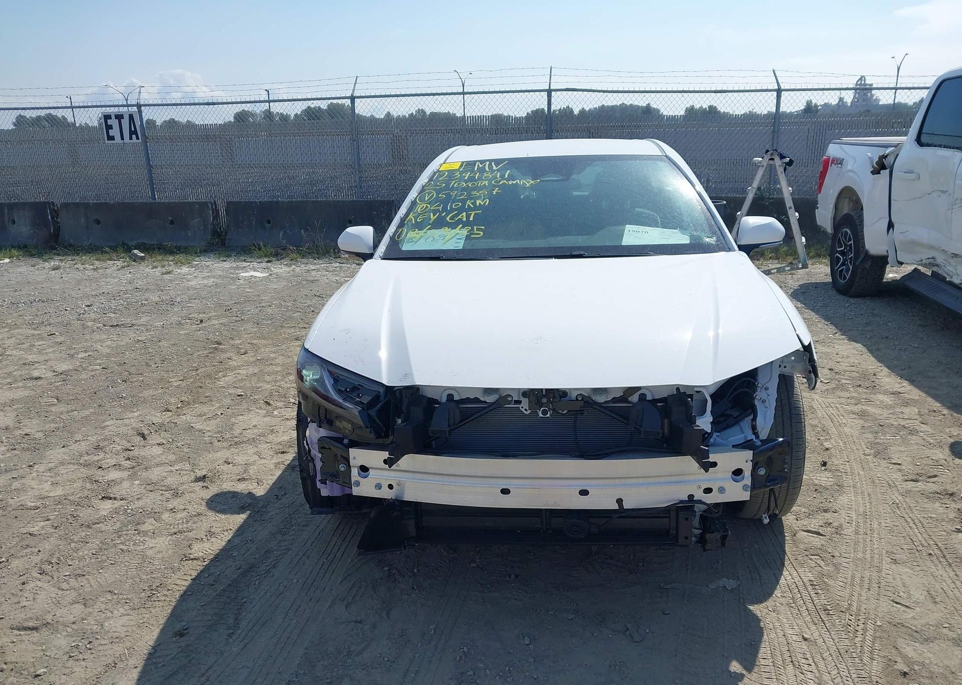 2025 TOYOTA CAMRY XSE