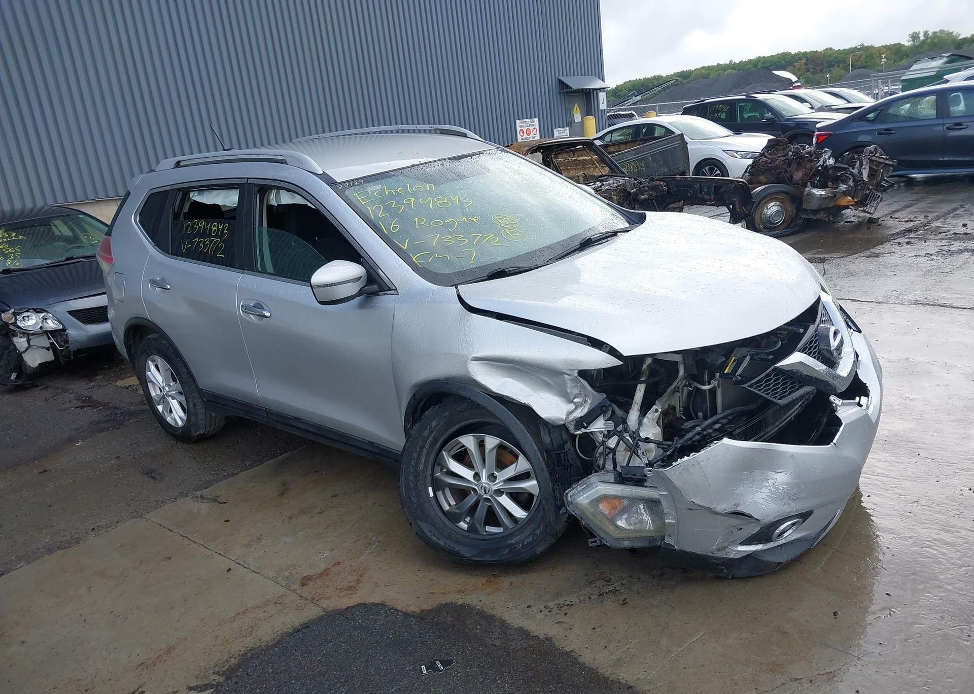 2016 NISSAN ROGUE S