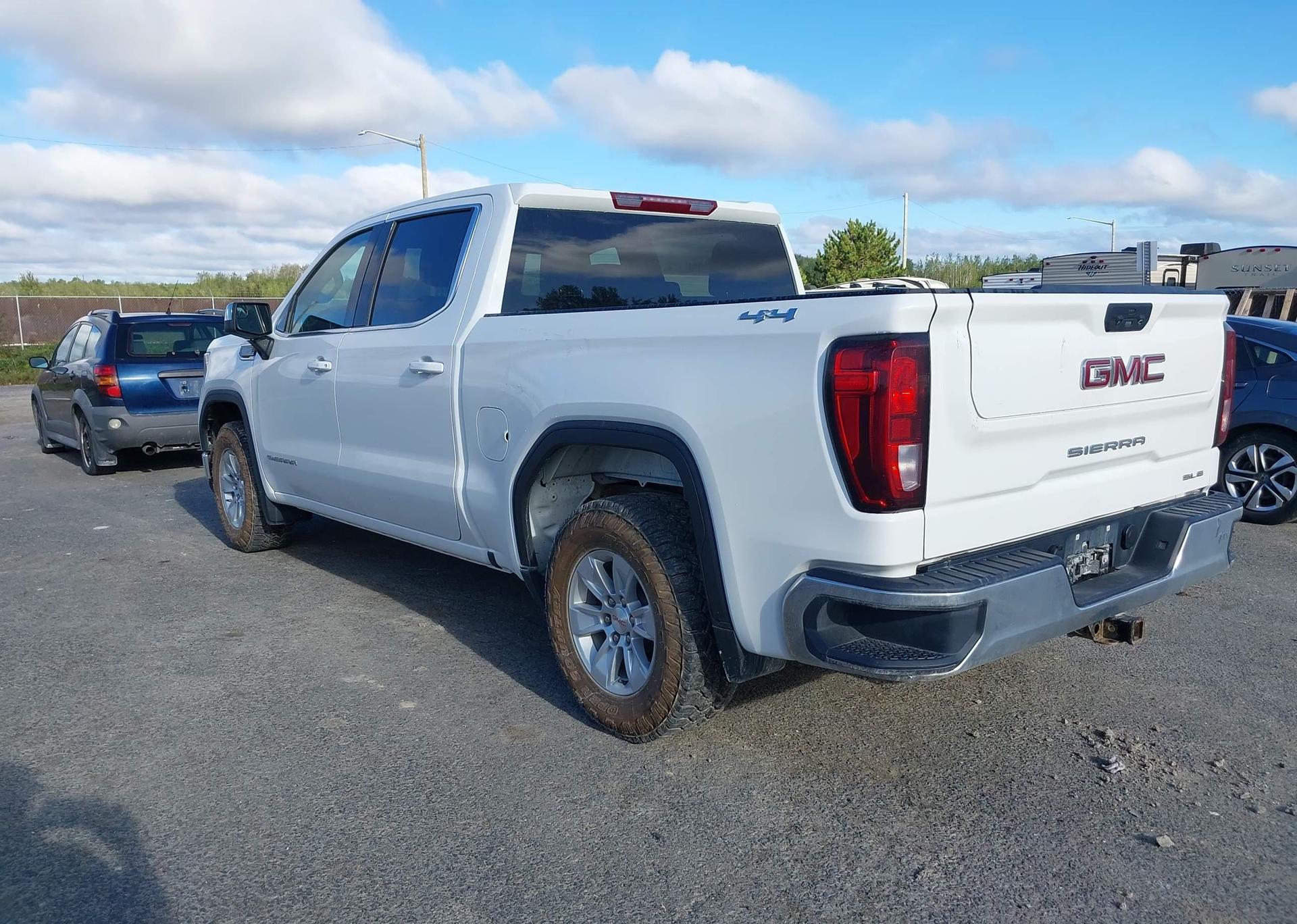 2023 GMC SIERRA K1500 SLE