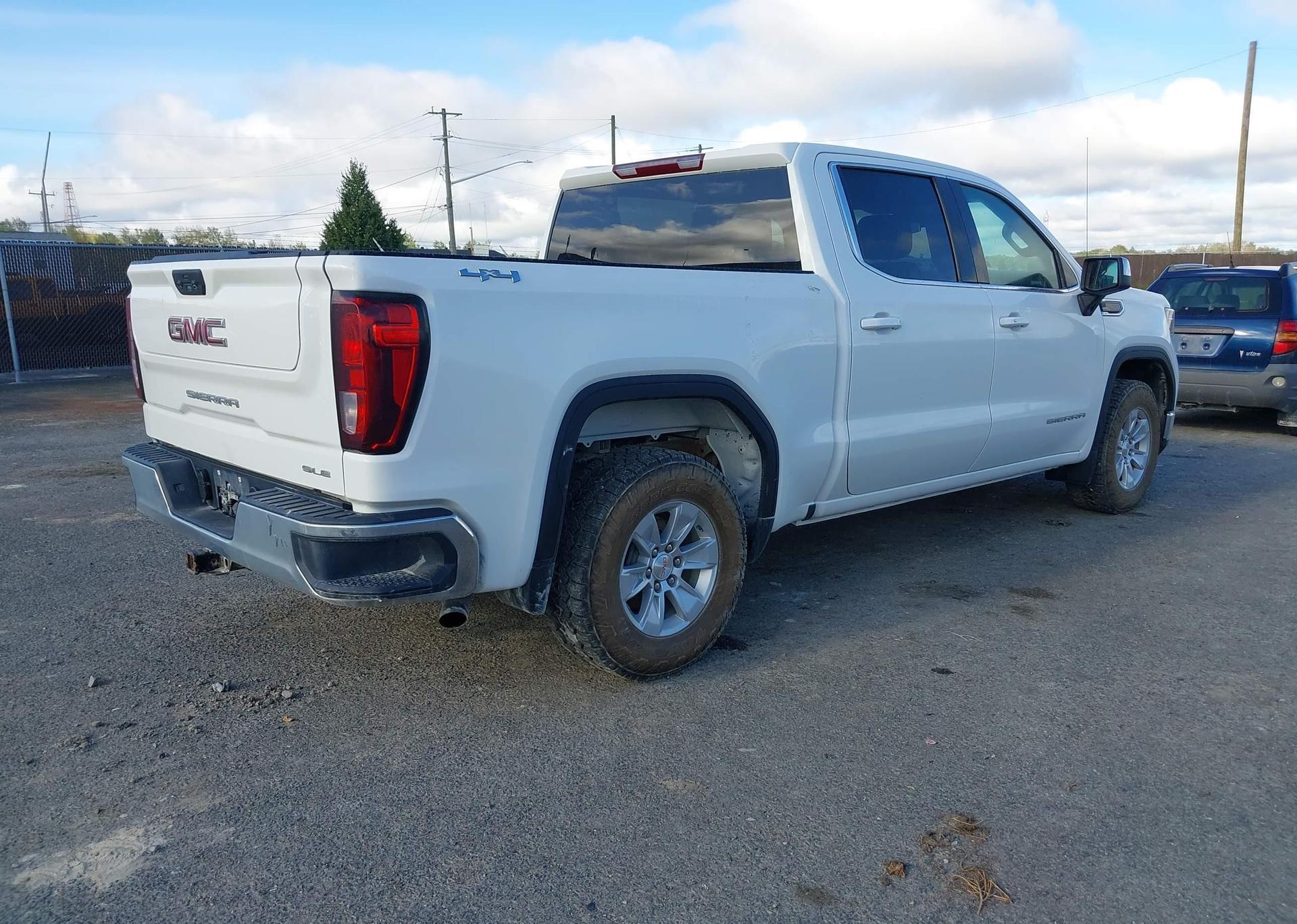 2023 GMC SIERRA K1500 SLE