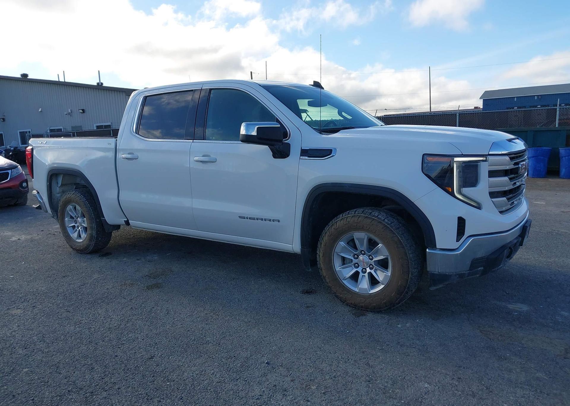 2023 GMC SIERRA K1500 SLE