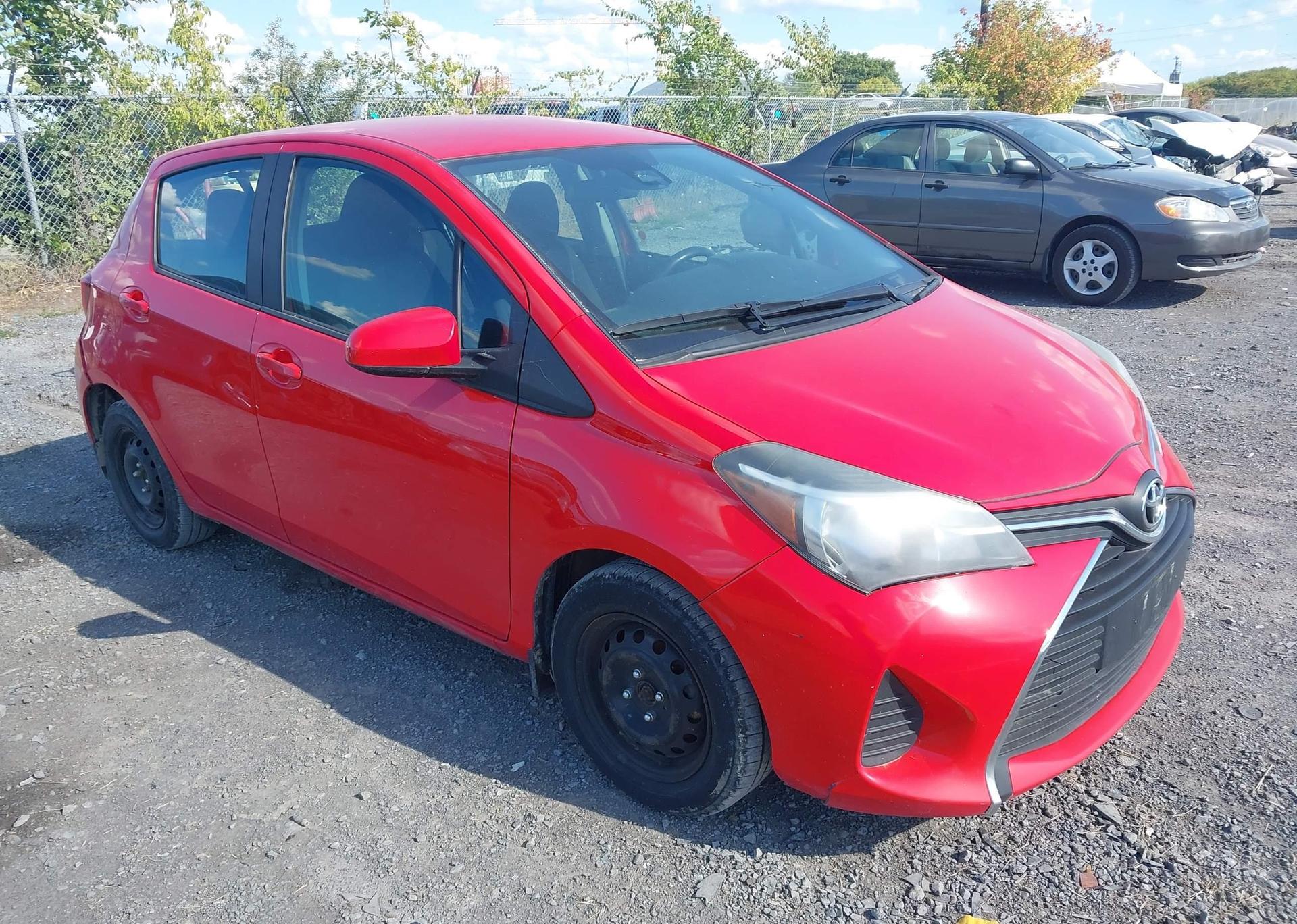 2017 TOYOTA YARIS LE