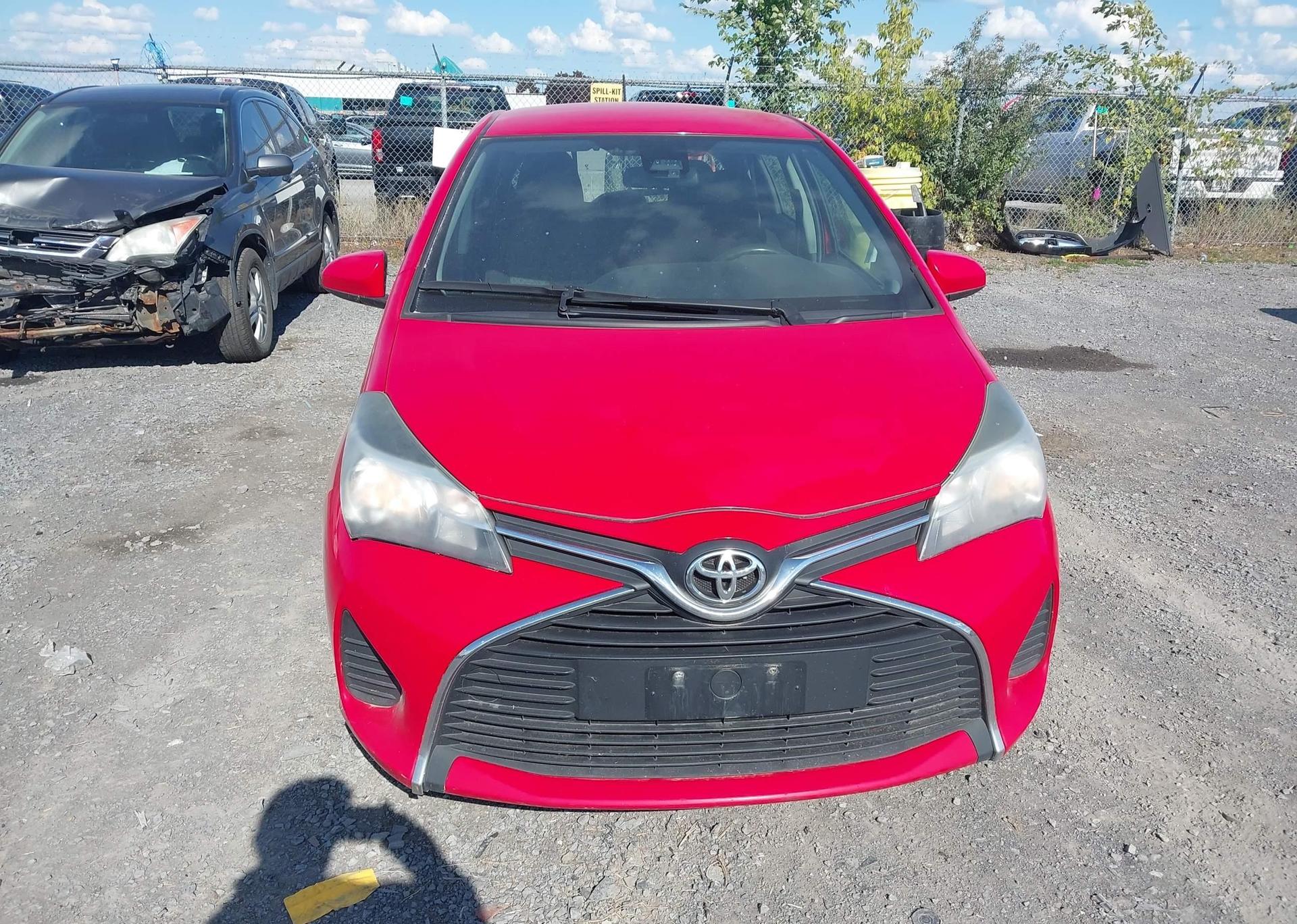 2017 TOYOTA YARIS LE