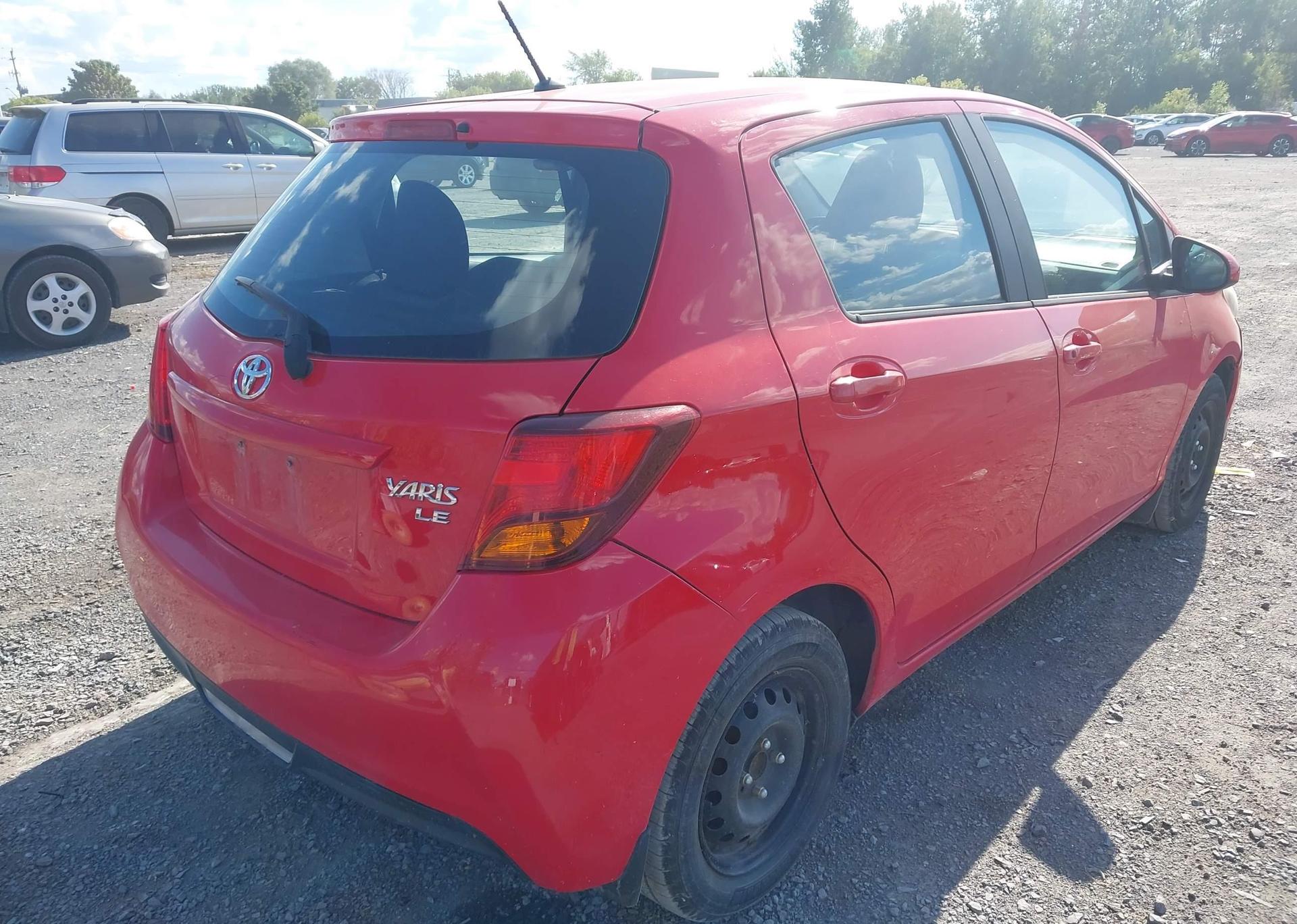 2017 TOYOTA YARIS LE