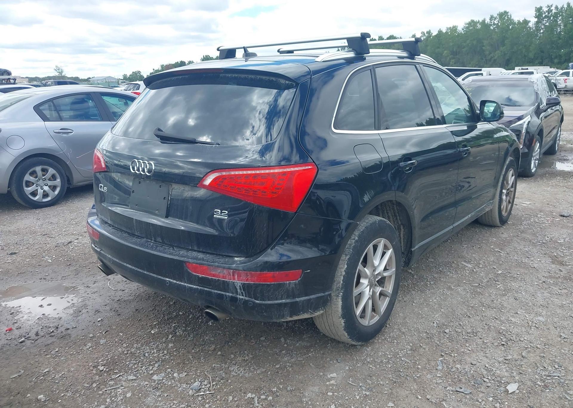 2010 AUDI Q5 3.2 PREMIUM