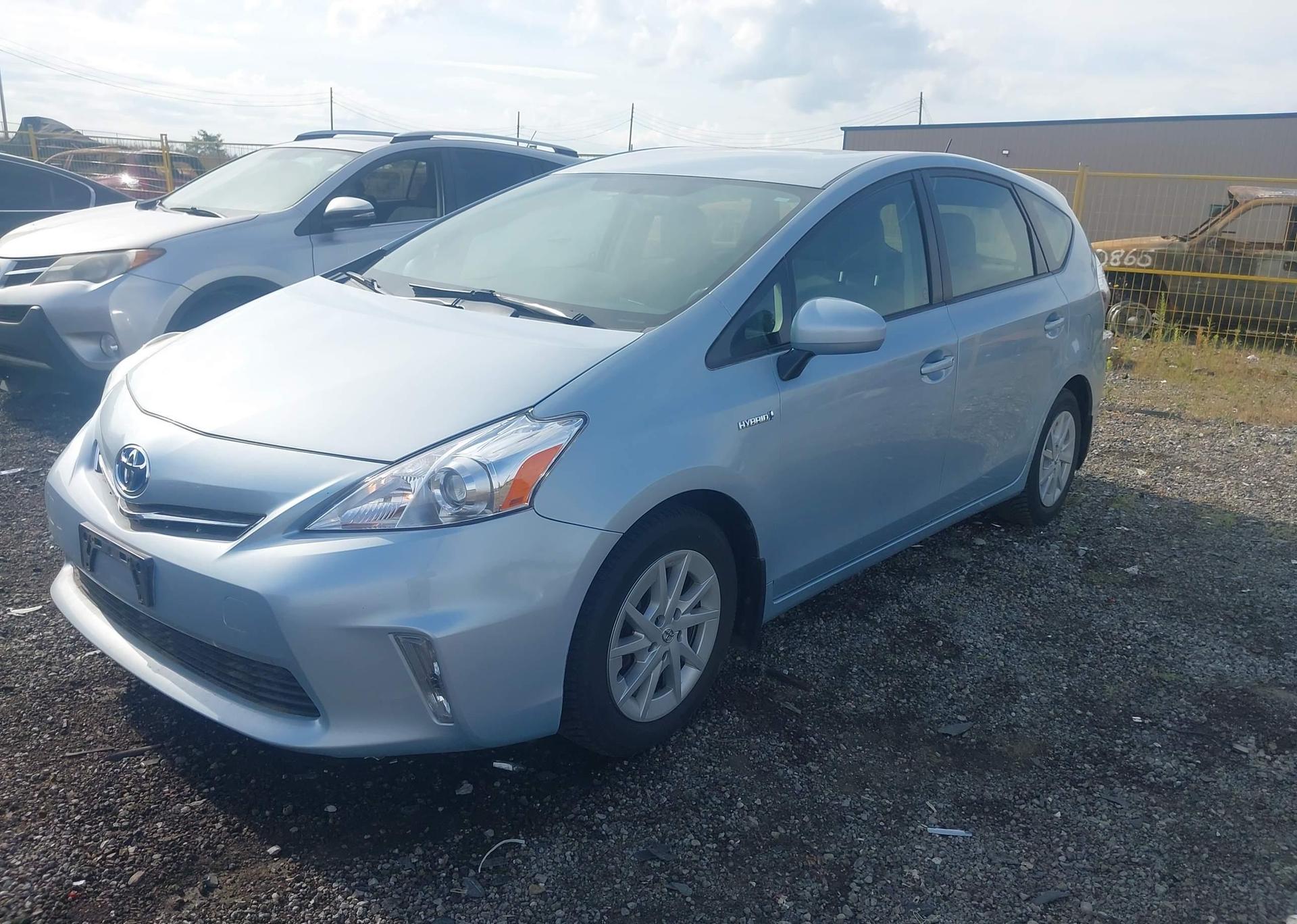 2012 TOYOTA PRIUS V