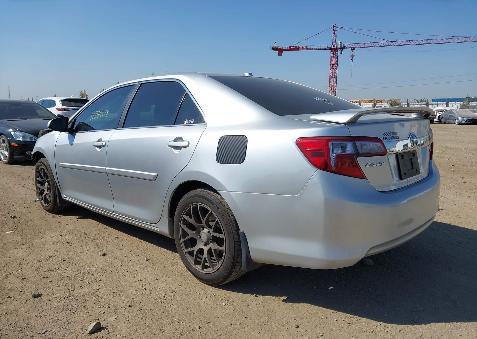 2014 TOYOTA CAMRY L