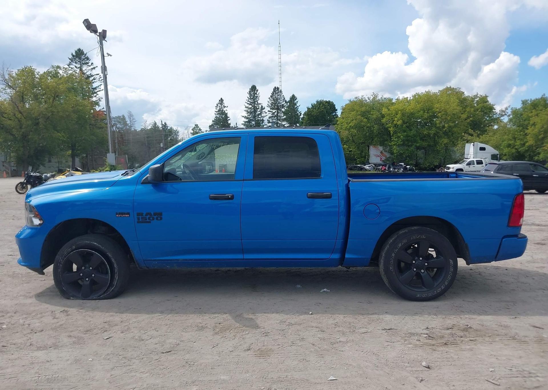 2022 RAM 1500 CLASSIC TRADESMAN