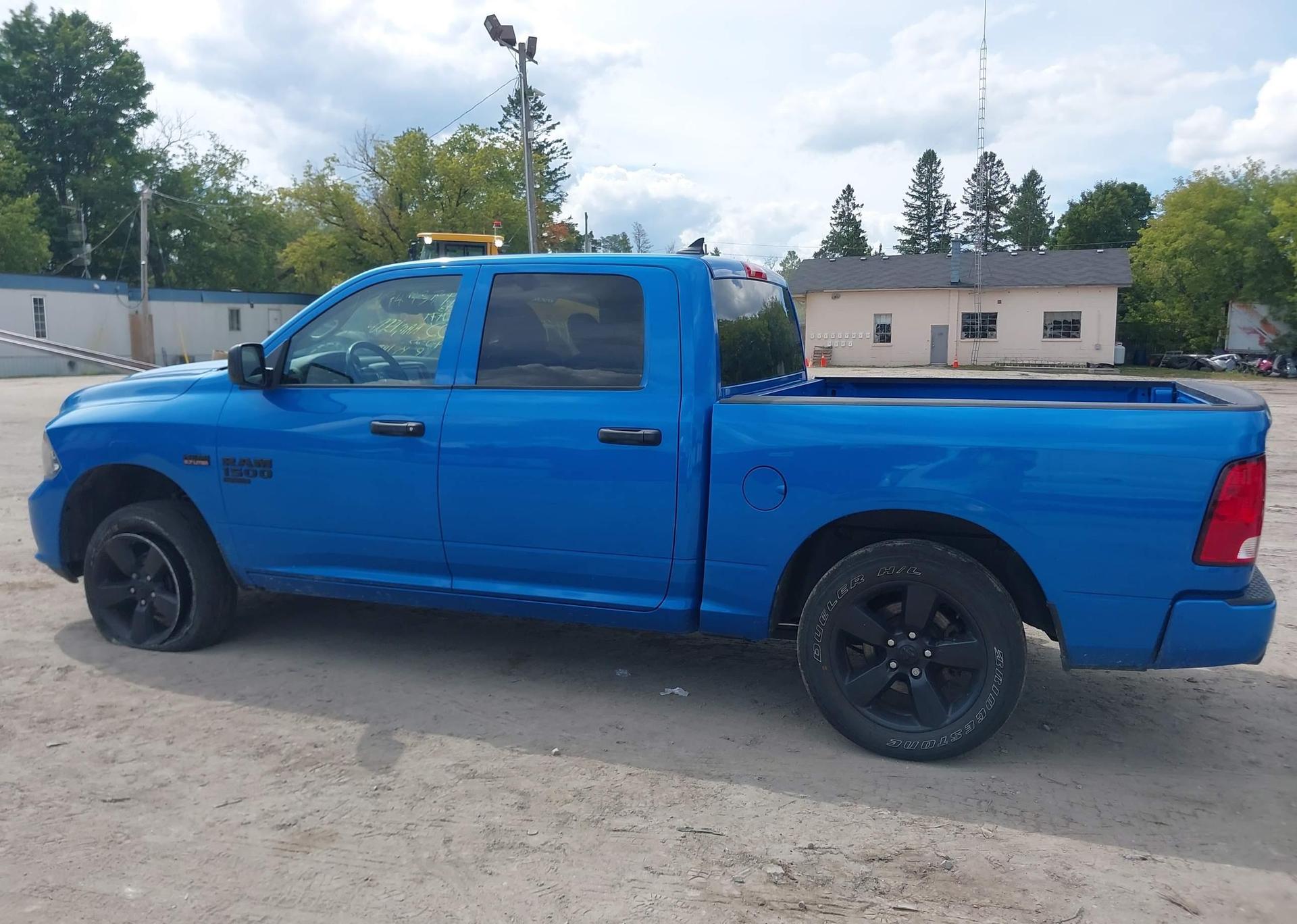 2022 RAM 1500 CLASSIC TRADESMAN