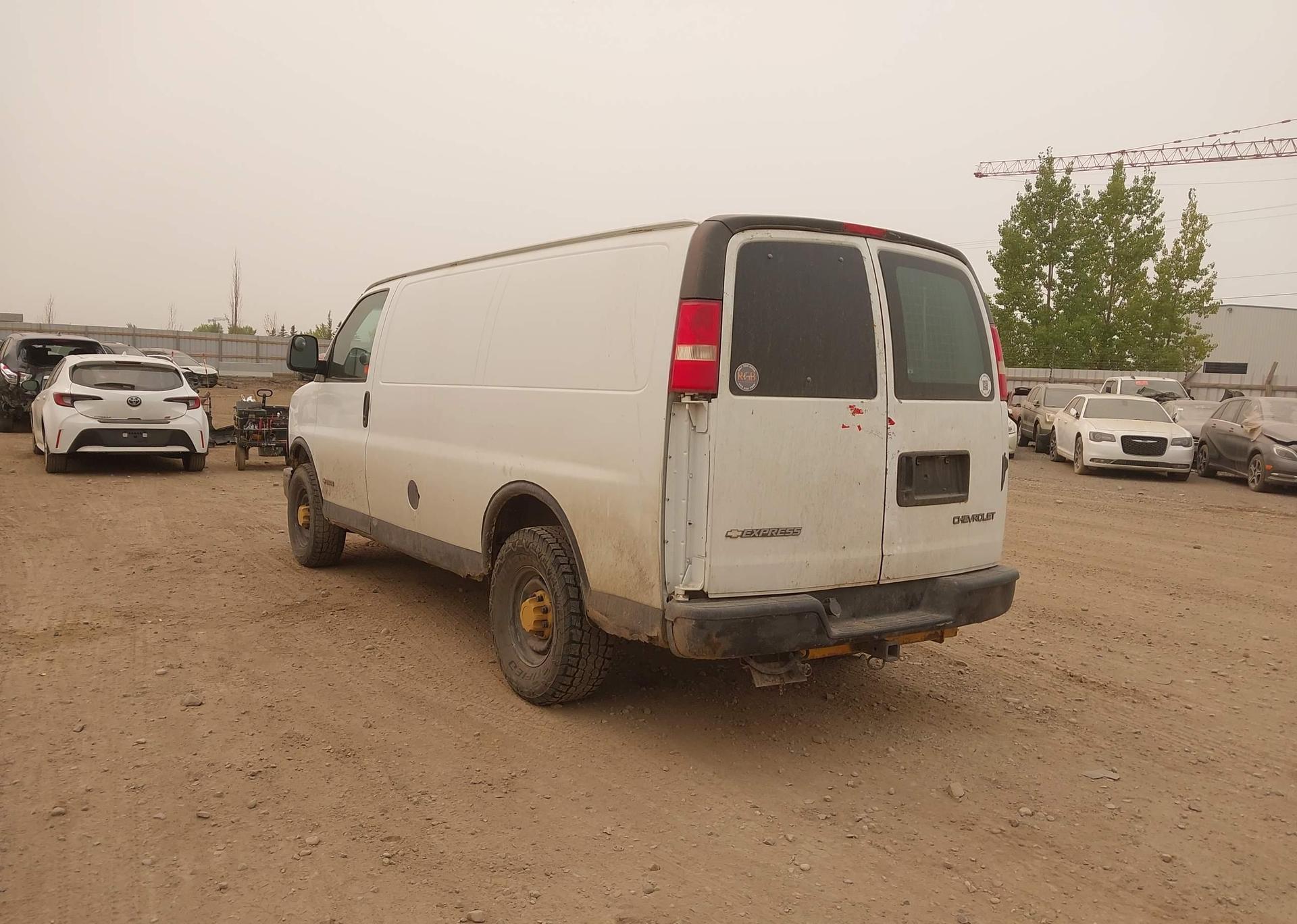 2005 CHEVROLET EXPRESS G2500
