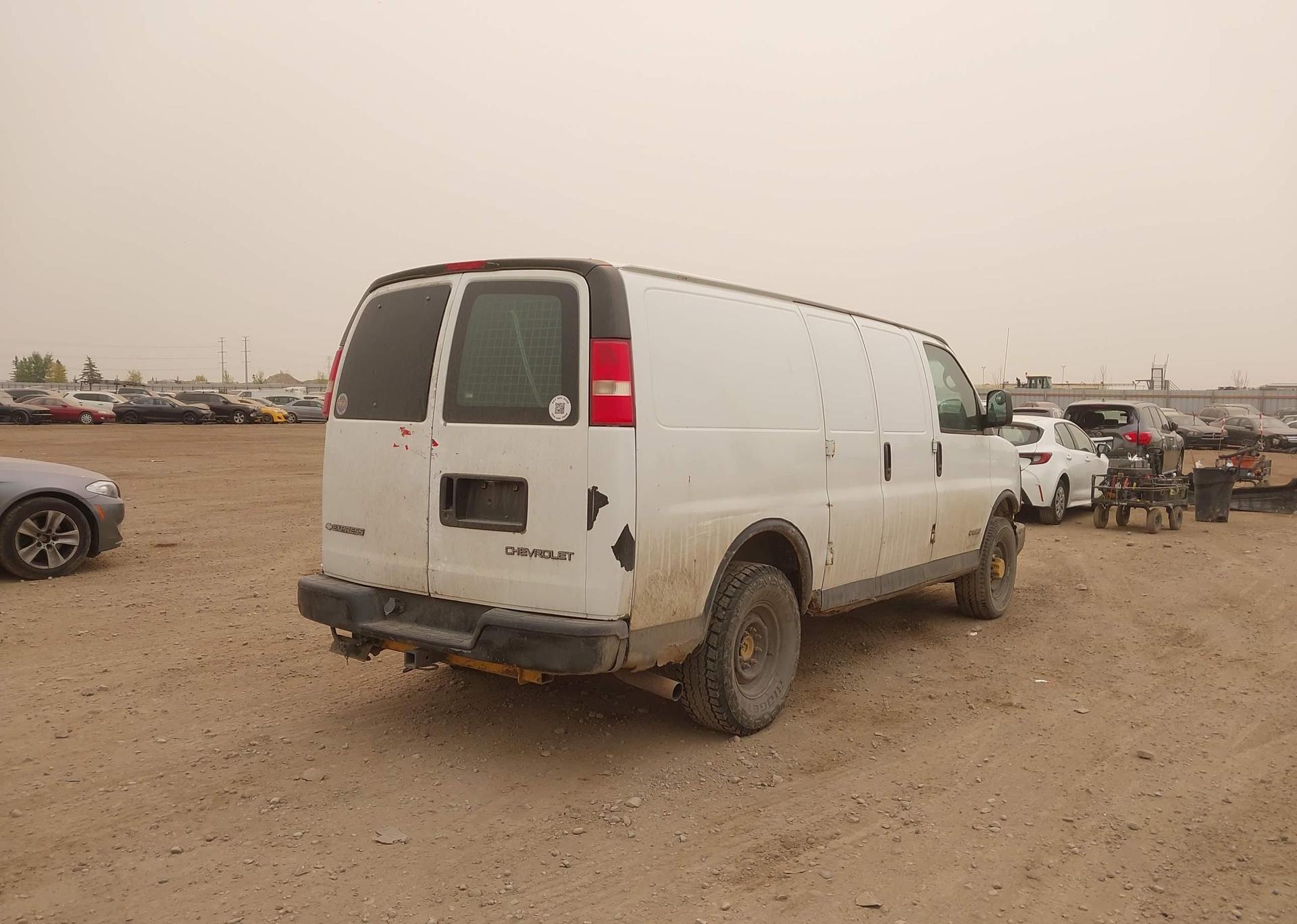 2005 CHEVROLET EXPRESS G2500