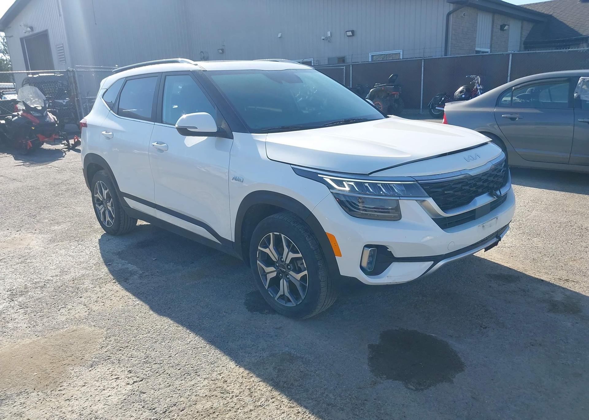 2023 KIA SELTOS EX