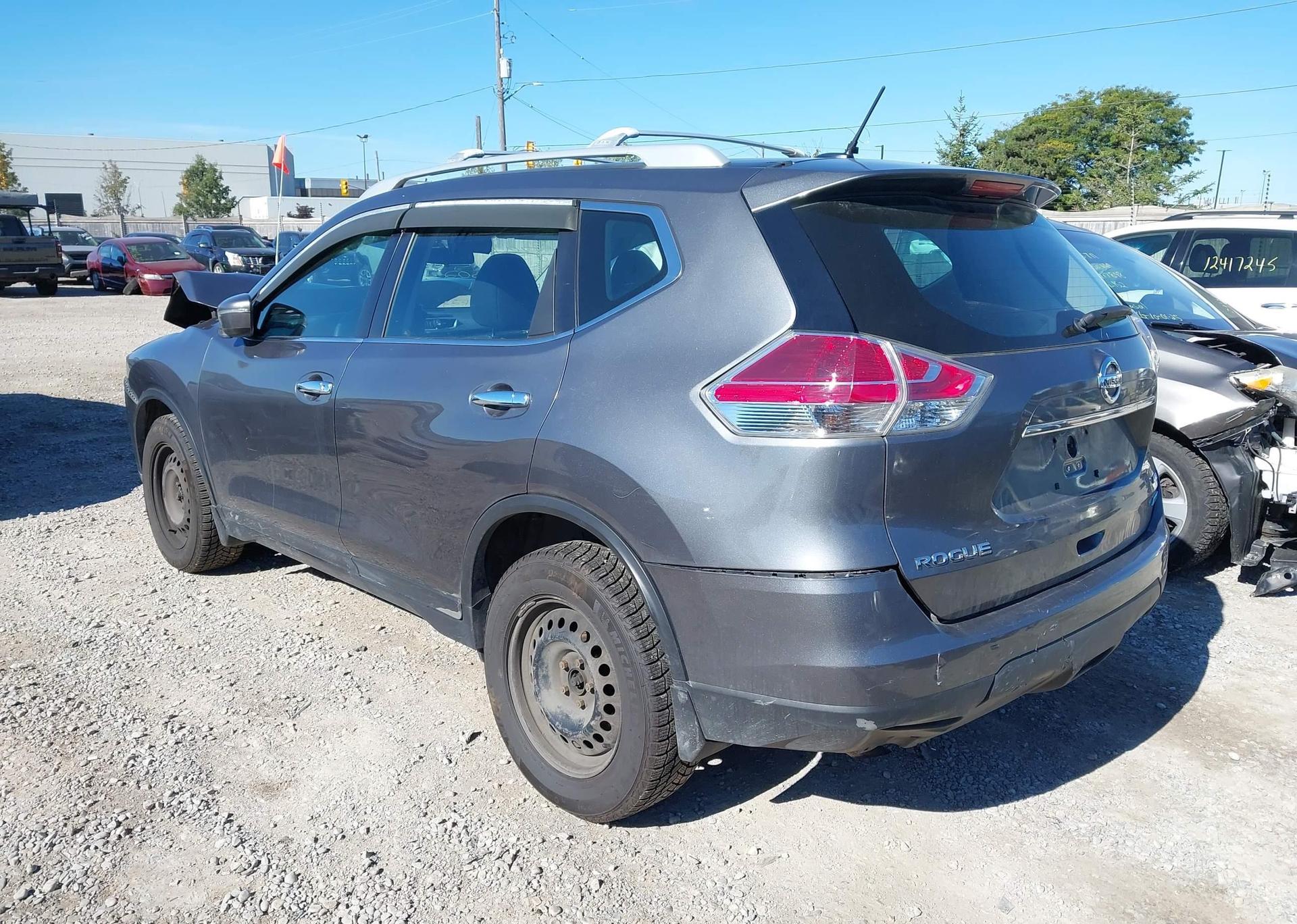 2015 NISSAN ROGUE