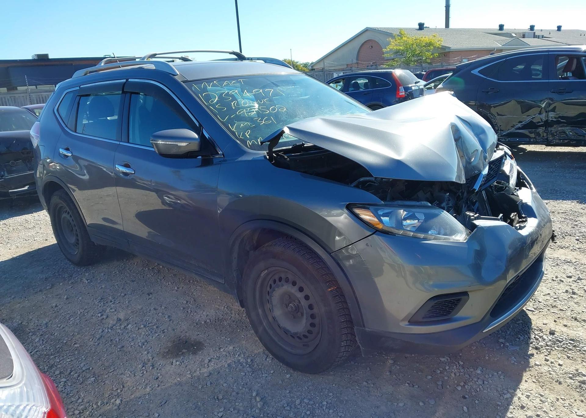 2015 NISSAN ROGUE