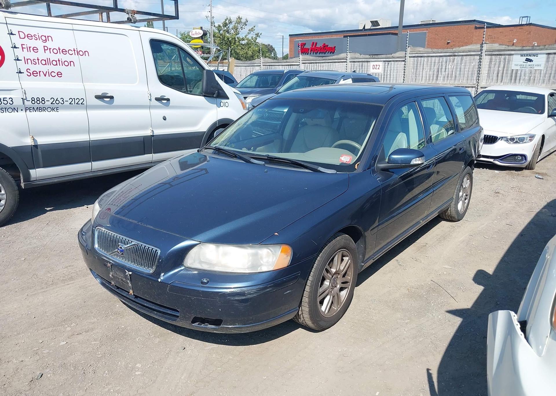 2007 VOLVO V70