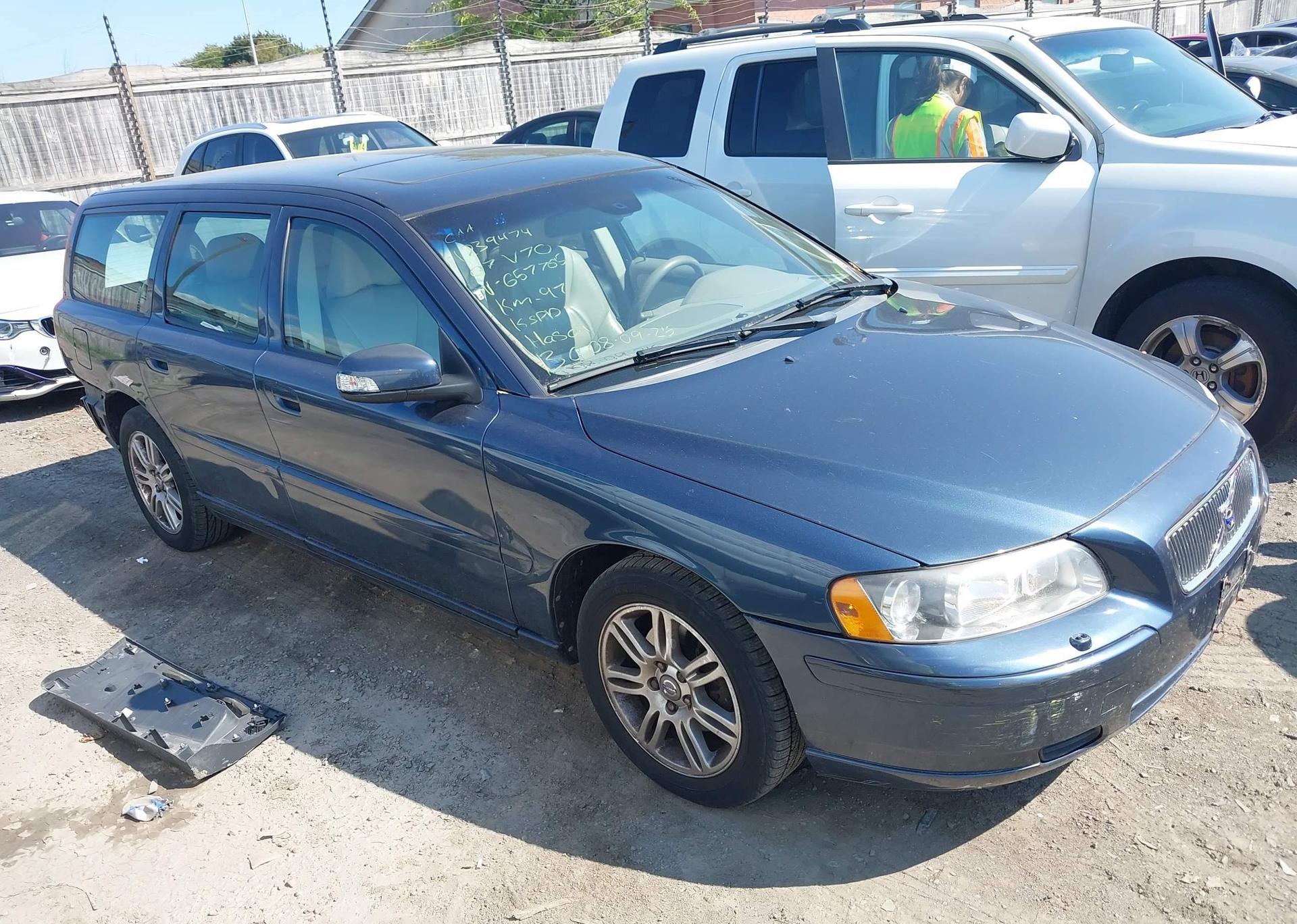 2007 VOLVO V70