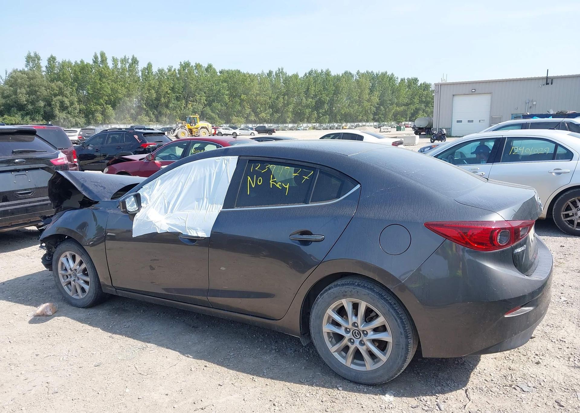 2018 MAZDA MAZDA3