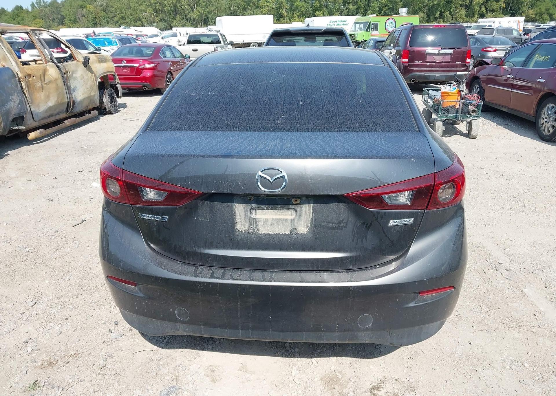 2018 MAZDA MAZDA3