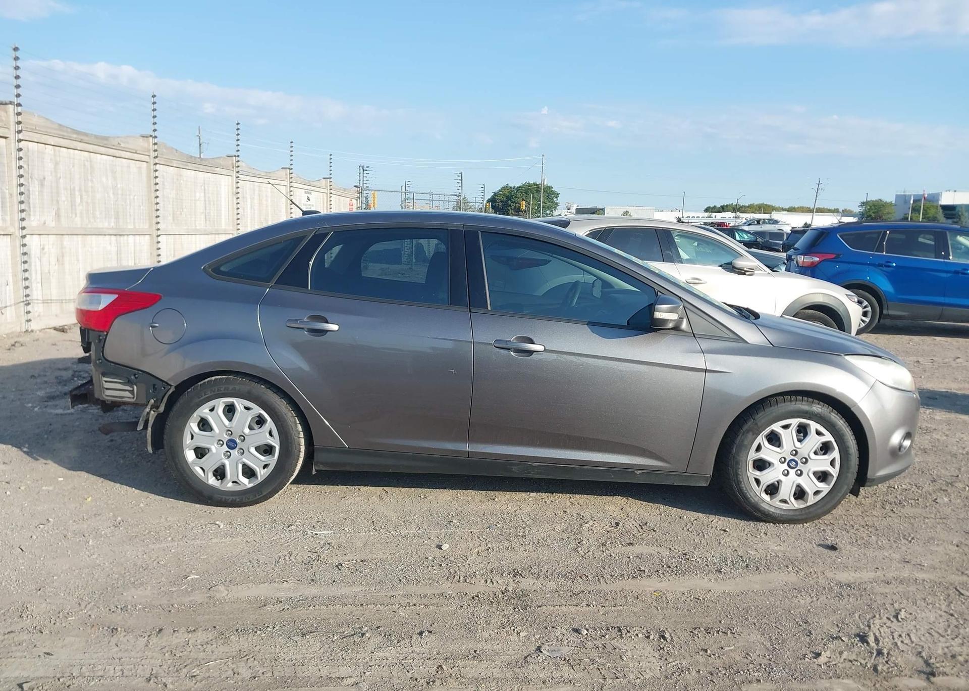 2014 FORD FOCUS SE