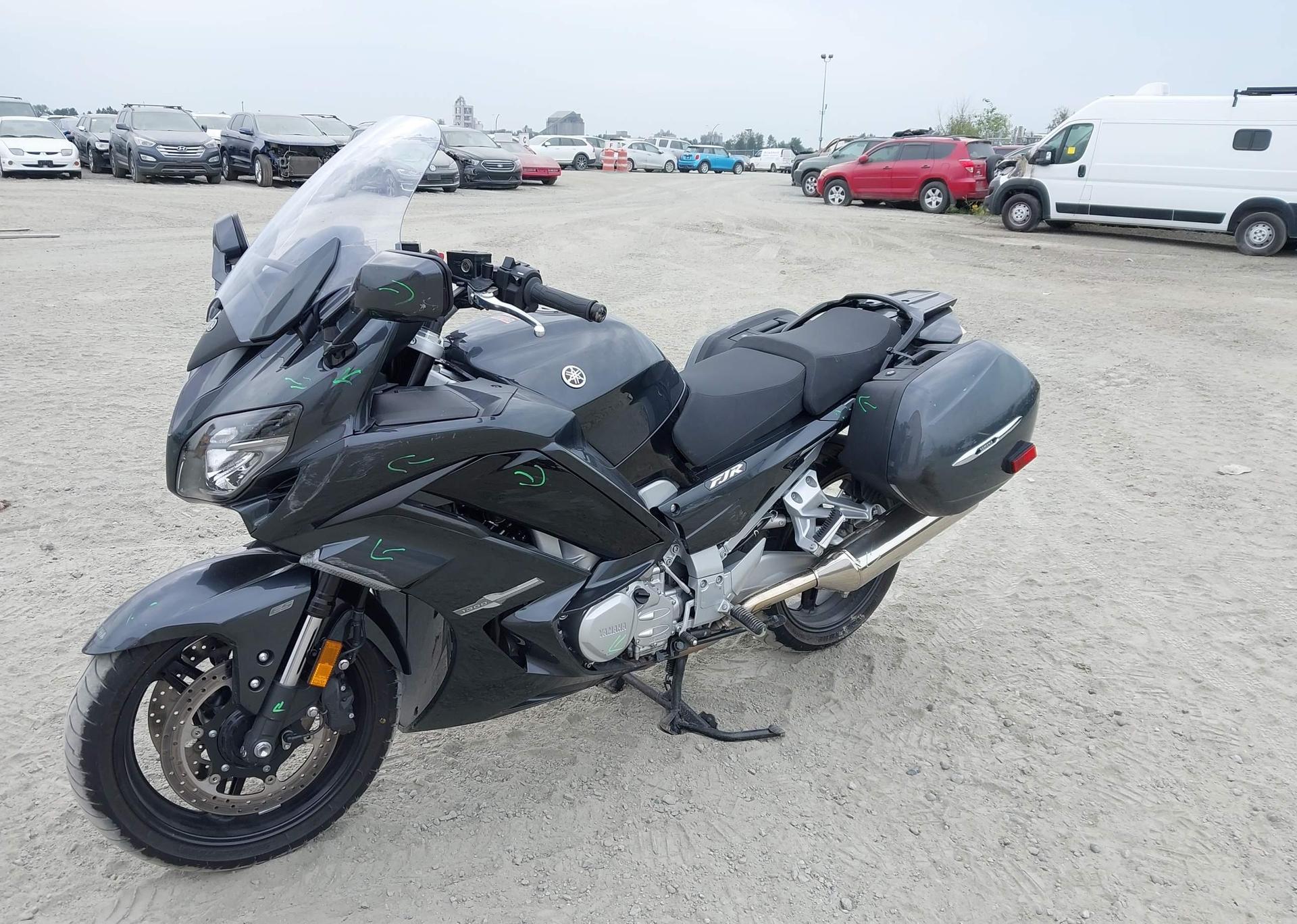 2021 YAMAHA FJR1300 AE