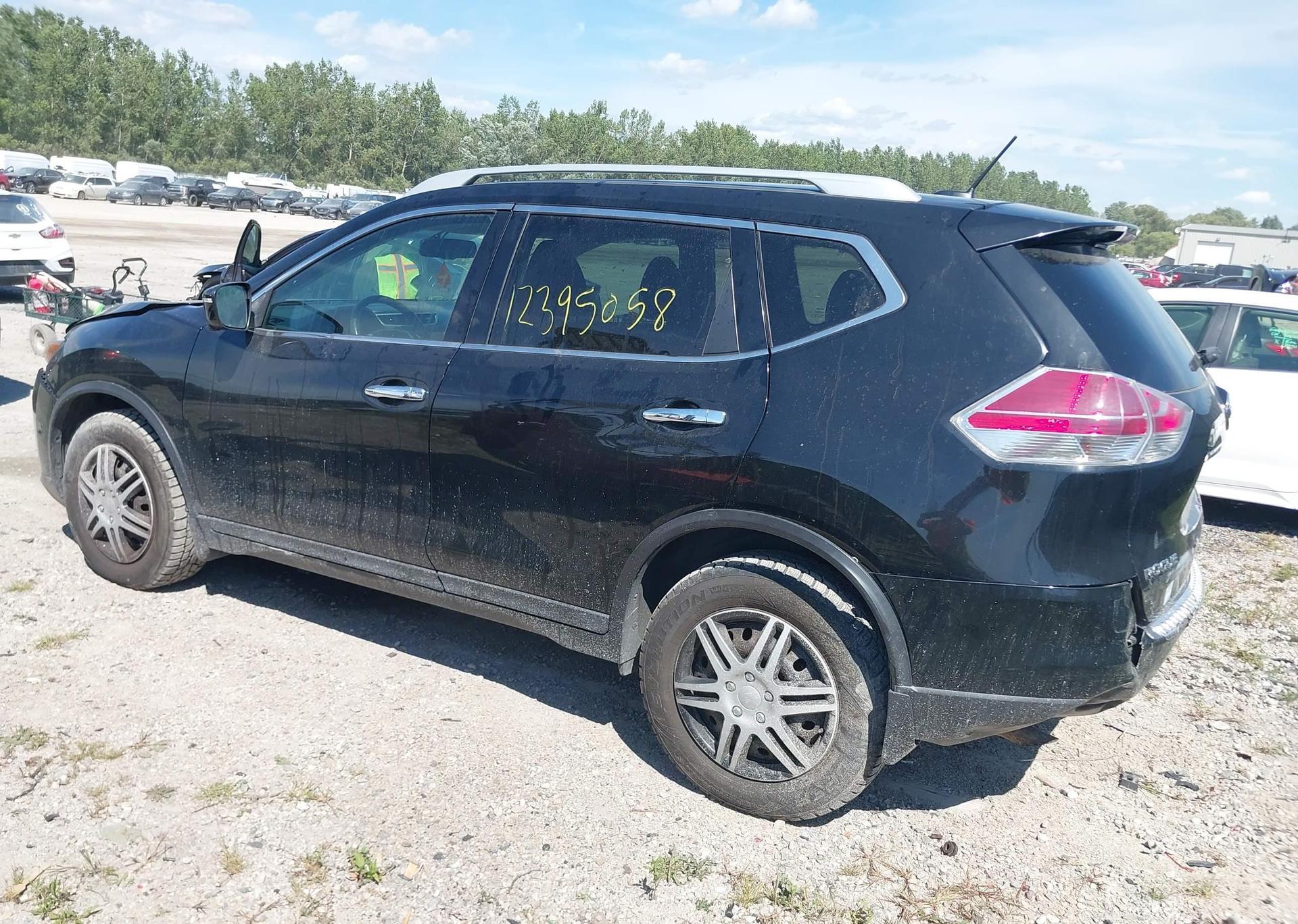 2014 NISSAN ROGUE S