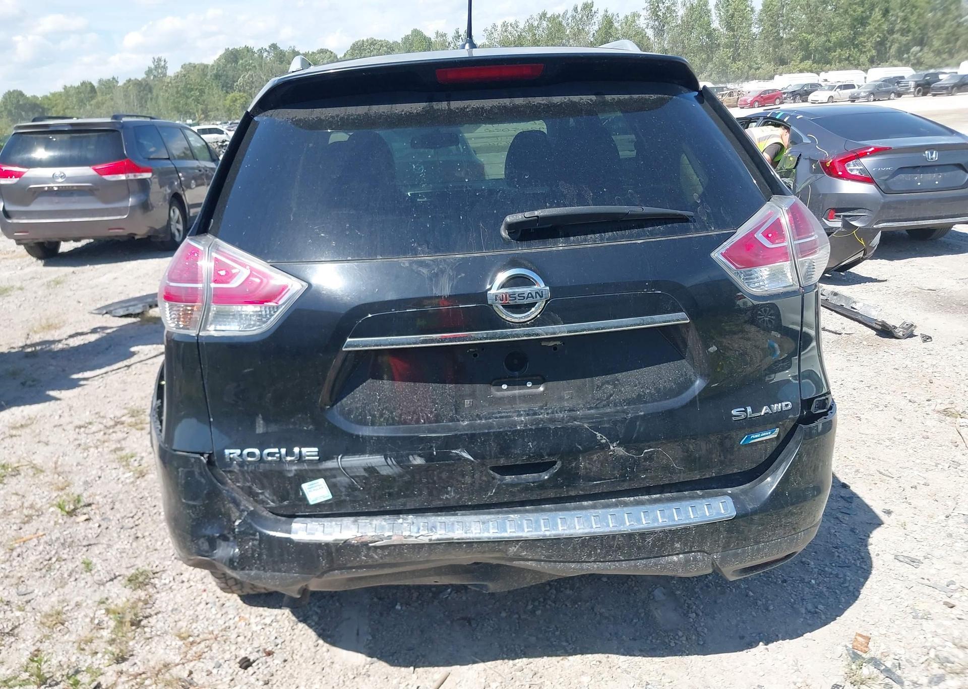 2014 NISSAN ROGUE S
