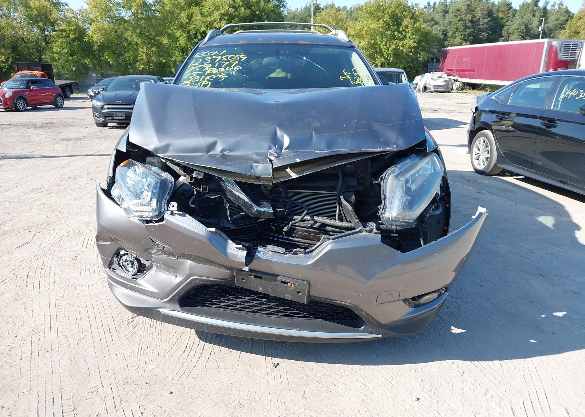 2015 NISSAN ROGUE S