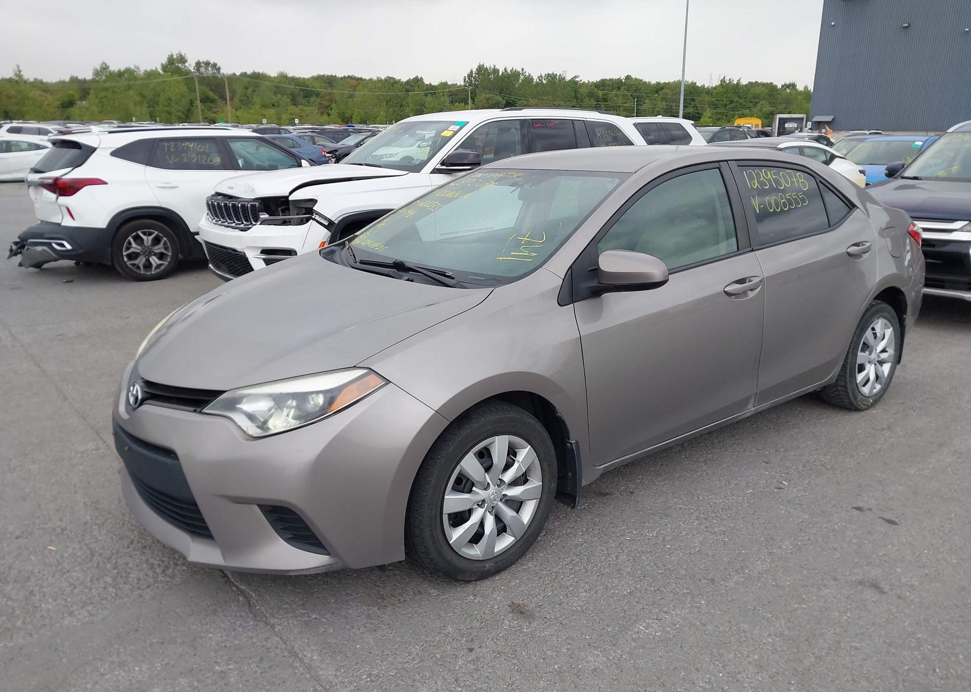 2014 TOYOTA COROLLA LE