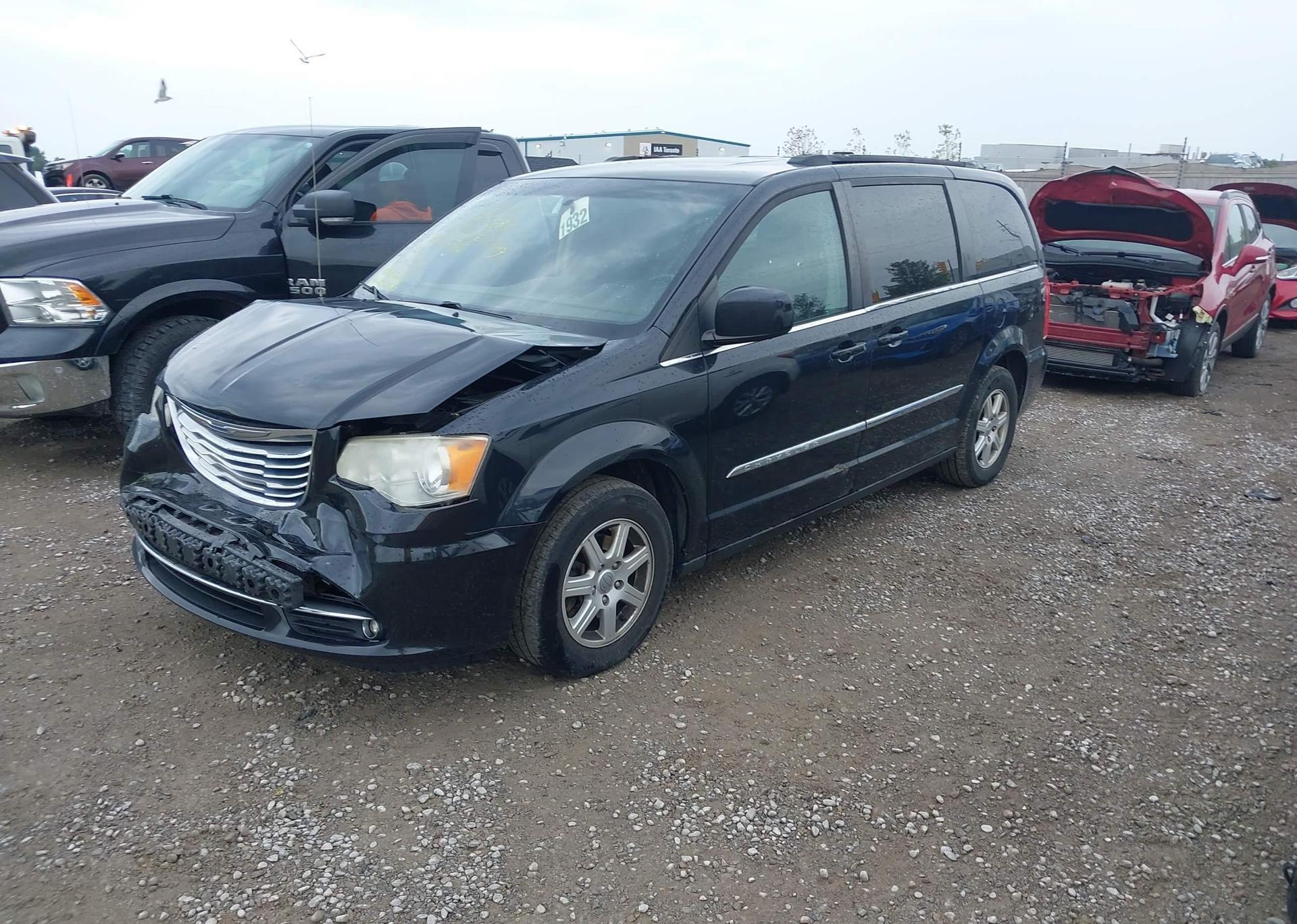 2012 CHRYSLER TOWN & COUNTRY TOURING