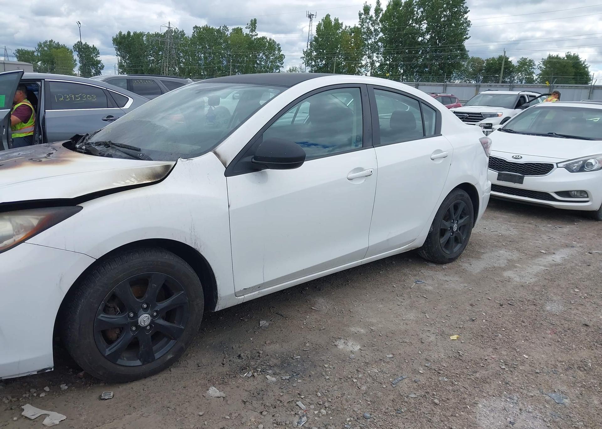 2012 MAZDA MAZDA3 GX