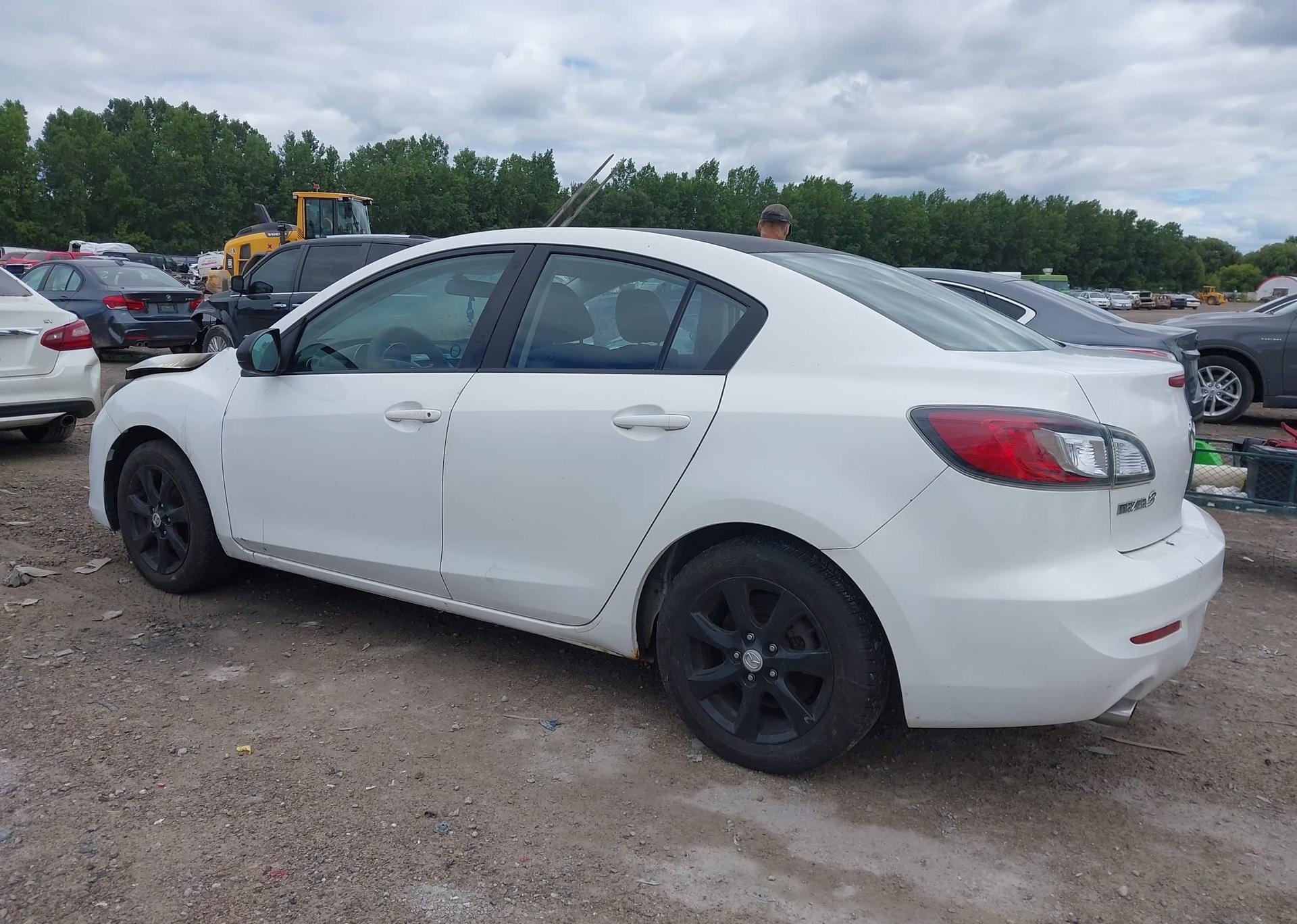 2012 MAZDA MAZDA3 GX