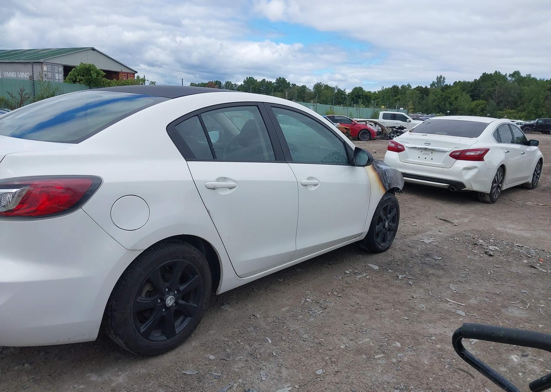 2012 MAZDA MAZDA3 GX