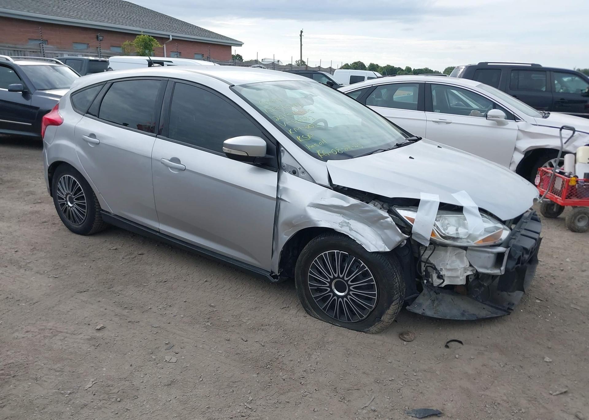 2013 FORD FOCUS SE