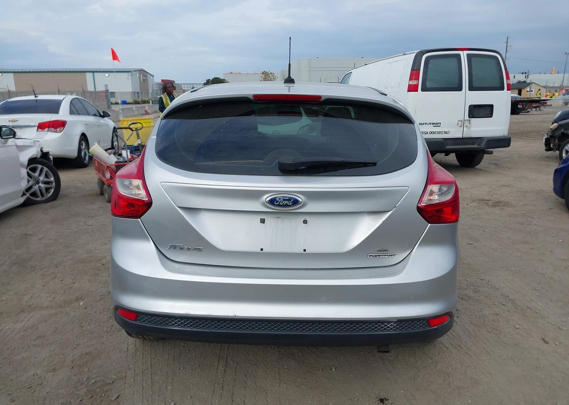 2013 FORD FOCUS SE