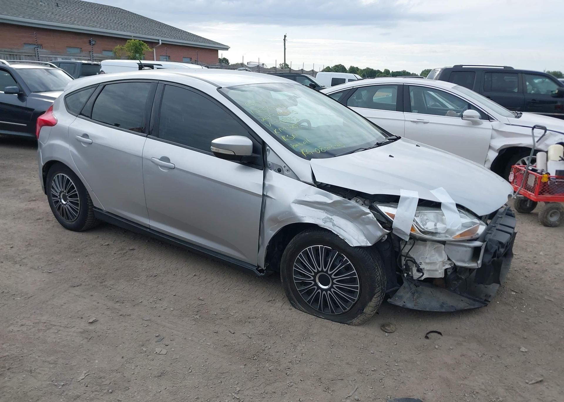 2013 FORD FOCUS SE