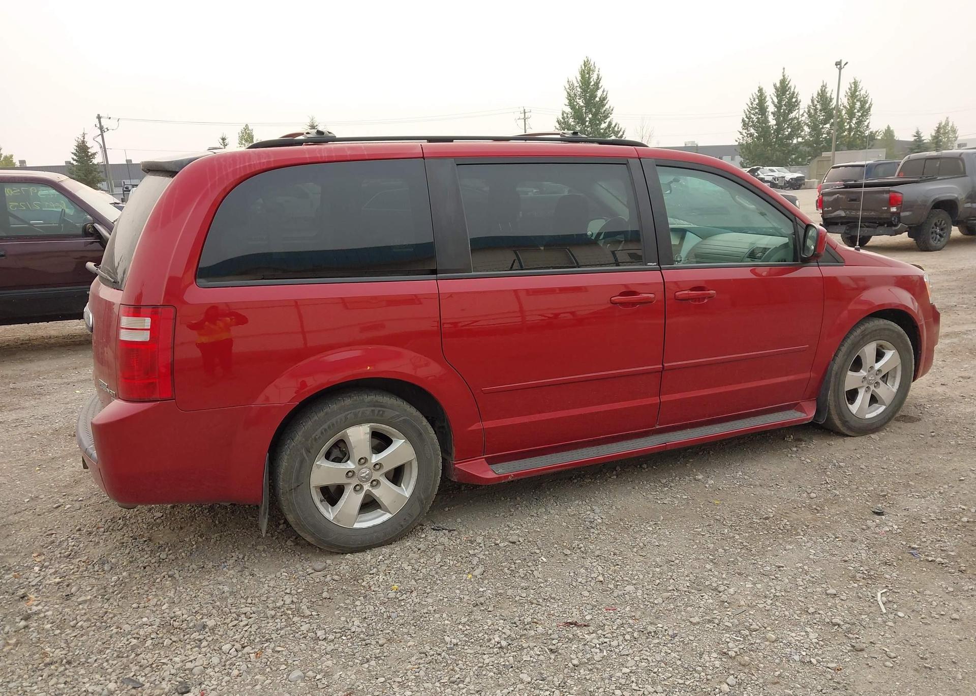 2009 DODGE GRAND CARAVAN SE